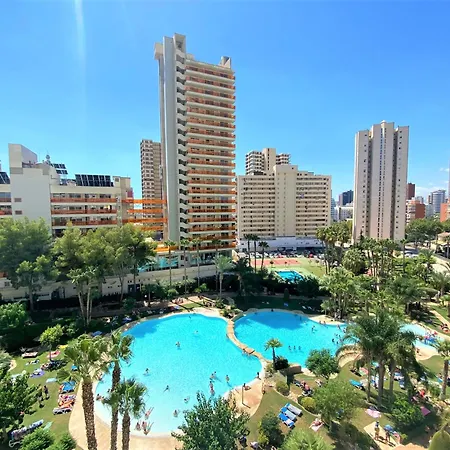 Gemelos 22-1-5 Apartament